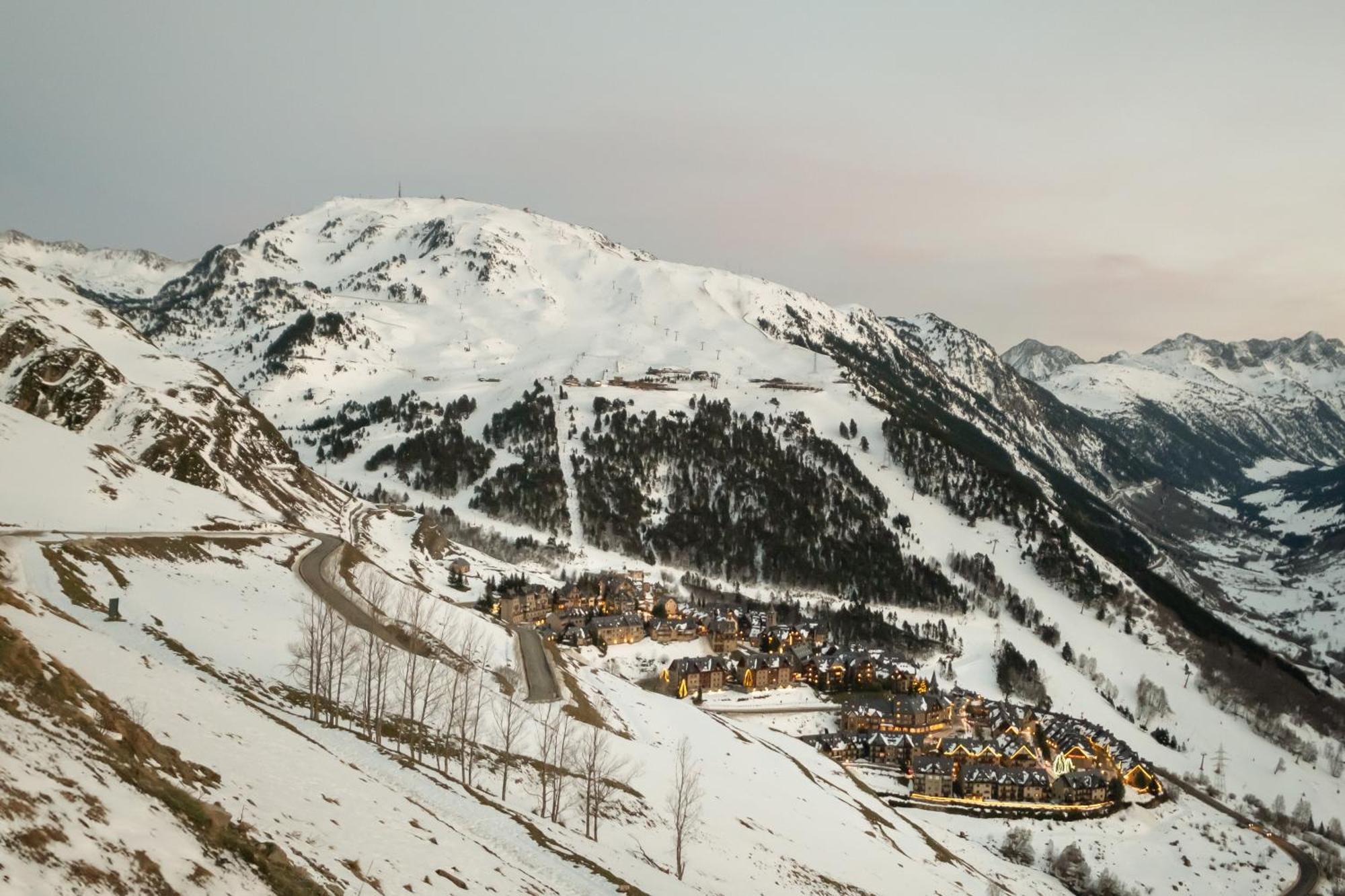 Eurostars La Pleta Hotel Baqueira Beret Exterior foto